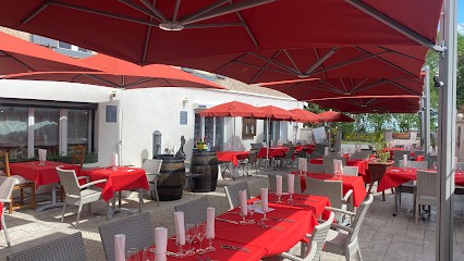 Auberge De La Mirabelle Chez Léon, Restaurant à Ferrières