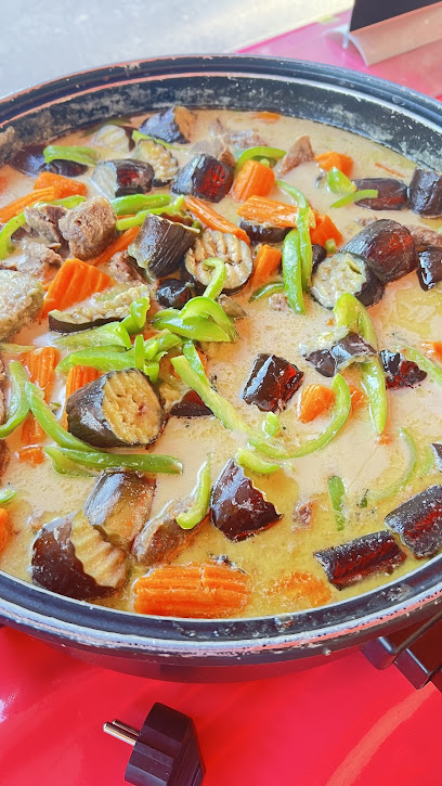 Riz Thaï Authentique Thaï Cuisine​ À​ Emporter. Légumes Bio Du Jardin Restaurant au Lavandou