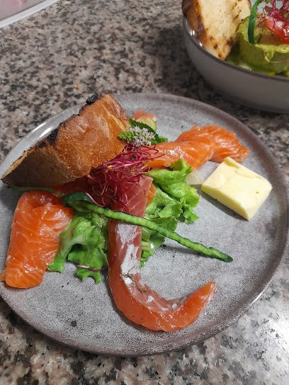 Auberge De La Mère Boutard, Restaurant à Tourville-la-Campagne