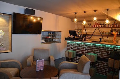 Wooden Lounge, Restaurant à Pontault-Combault