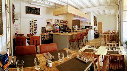 Chez Les Tontons, Restaurant à Moulins