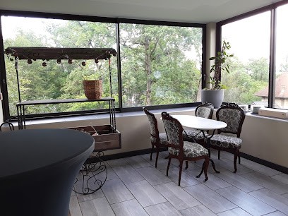 Q.G.F.M.R, Restaurant à Morestel