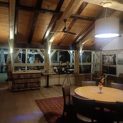 Le Calyptus, Restaurant au Porge