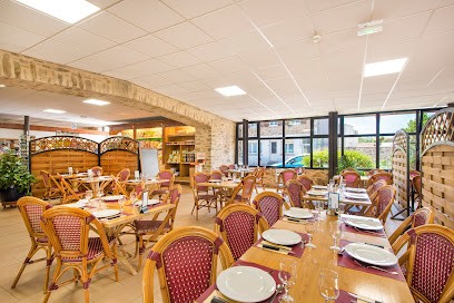 Restaurant CHEZ BURGOU lol, Restaurant à Cussac