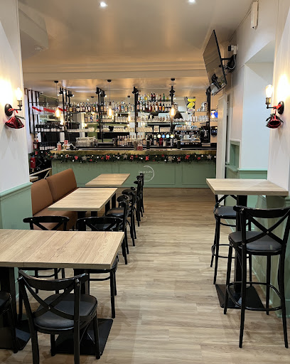 Café De La Ville Restaurant à Vendôme