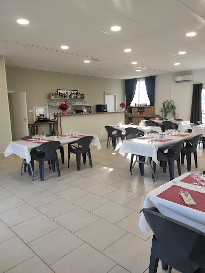 La Pierre Percée, Restaurant à Draché