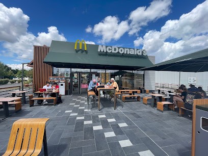 McDonald's, Restaurant à Cambrai