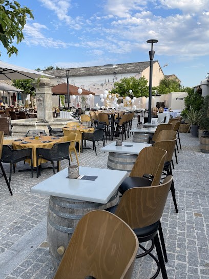 Le cabaRé Grignan, Restaurant à Grignan