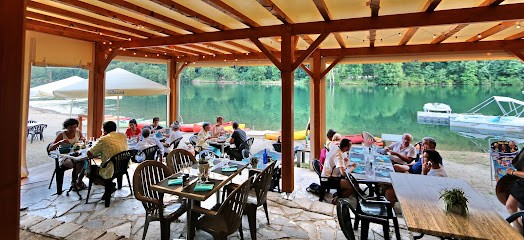 Restaurant au bord du Tarn - Le Resto du Mas de la Nauc, Restaurant à Viala-du-Tarn