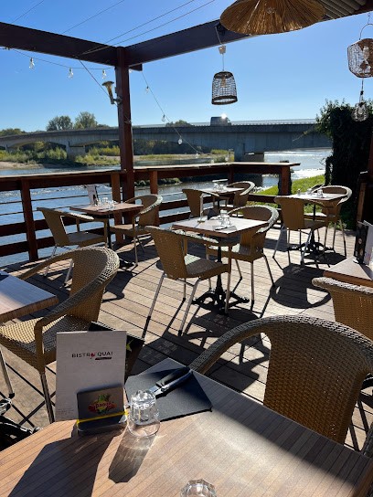 Le Bistro’quai 2 quai de Loire Georges simenon 18300 saint satur, Restaurant à Saint-Satur