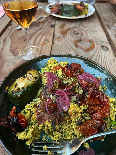 La Guinguette De MontRieux, Restaurant à Méounes-lès-Montrieux