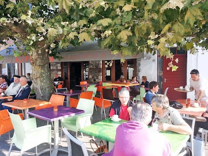 RESTAURANT AU PLATANE, Restaurant à Saint-Palais