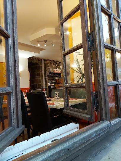 Crêperie La Ouessantine., Restaurant à Mauriac