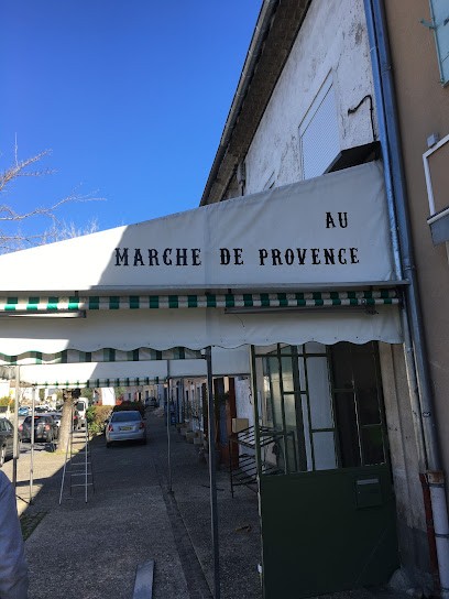 Au Marché De Provence, Restaurant à Pernes-les-Fontaines