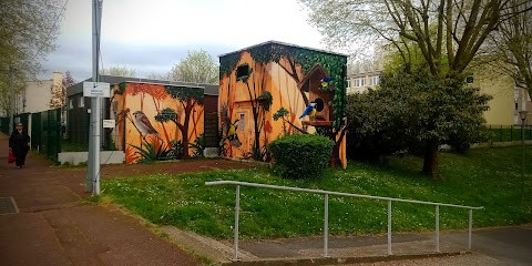Restaurant Scolaire Eugène Delacroix, Restaurant à Ermont