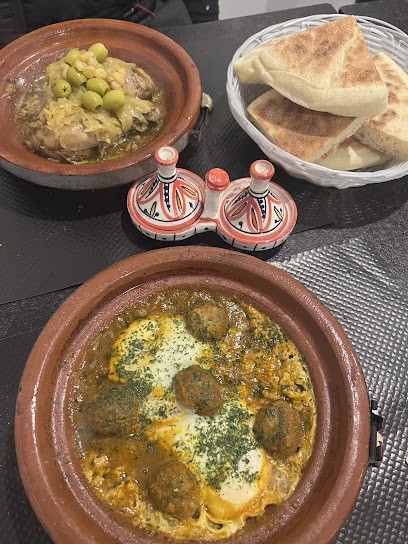 RESTAURANT DARNA, Restaurant à Mantes-la-Jolie