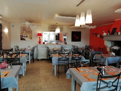 AUBERGE DE MONTALIVET, Restaurant à Montmeyran