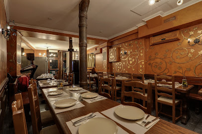 Dimanche Restaurant à Paris 18