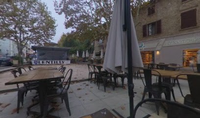 Le Placebo, Restaurant à Lentilly