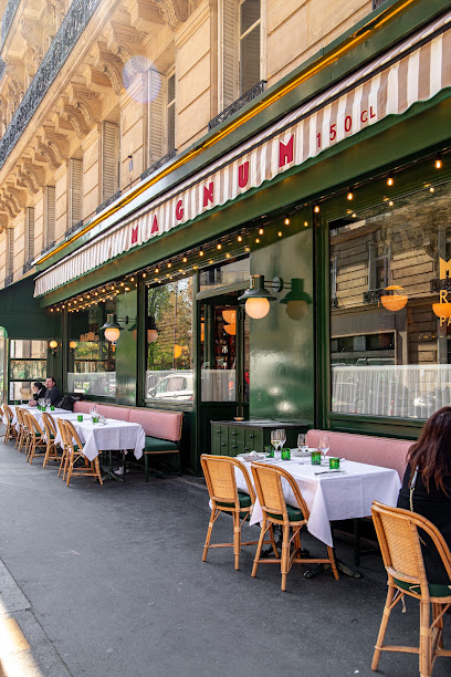 Magnum 150Cl Restaurant à Paris 17