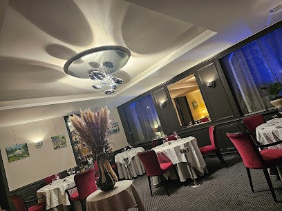 Le Maupertu, Restaurant à Pontoise