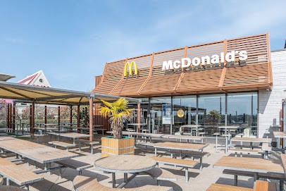 McDonald's, Restaurant à Pleurtuit