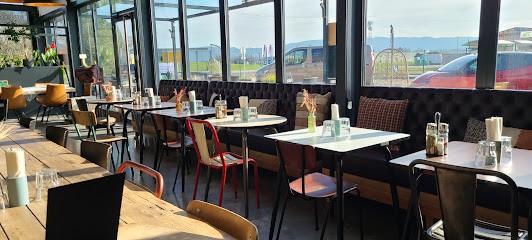 Le Loft Bar à Pizza, Restaurant à Montagnat