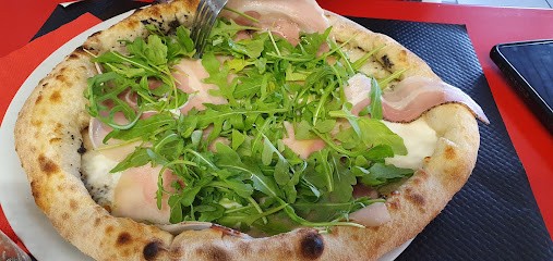 Le Tindaris, Restaurant à Magland