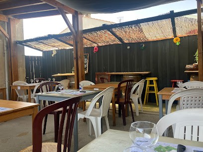 Café de la Paix, Restaurant à Montlieu-la-Garde