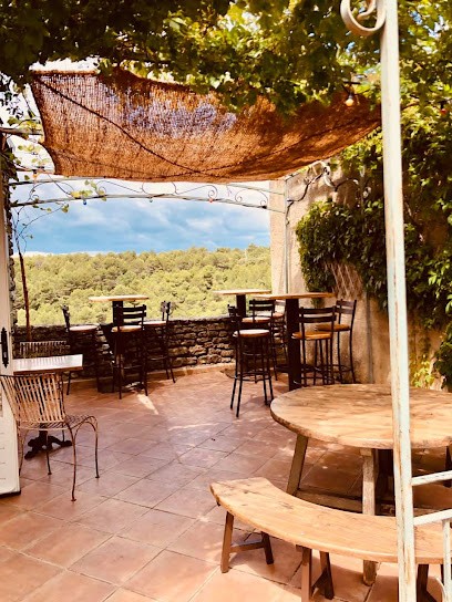Haut perché, Restaurant à Saumane-de-Vaucluse