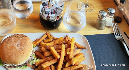 Le 52, Restaurant à Maurs