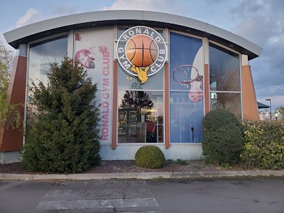 McDonald's, Restaurant à Saint-Parres-aux-Tertres