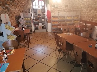 Lo Straniero, Restaurant à Empurany
