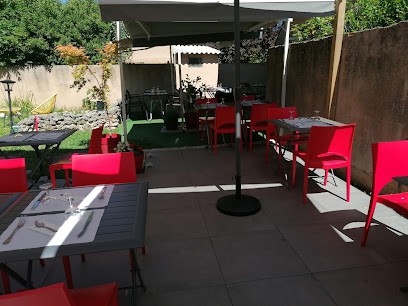 Le Bouchon De La 7, Restaurant à Saint-Martin-d'Estréaux