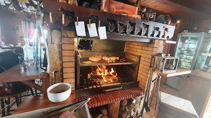 Chalet Du Lac Besson, Restaurant à Huez