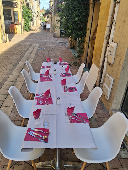 Oiseau Blanc Restaurant à Bergerac