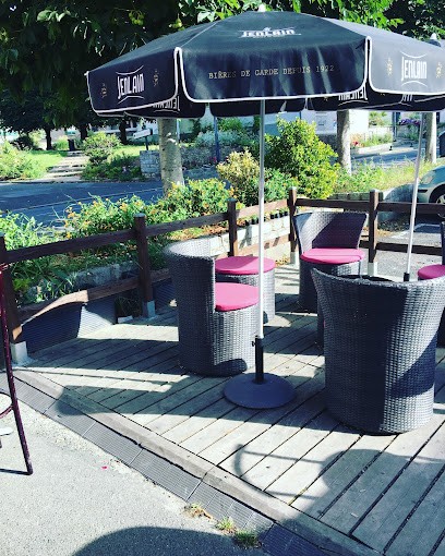 Le Café De La Mairie, Restaurant à Vert-le-Petit