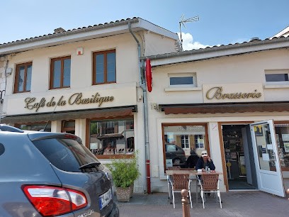 Cafe De La Basilique, Restaurant à L'Épine