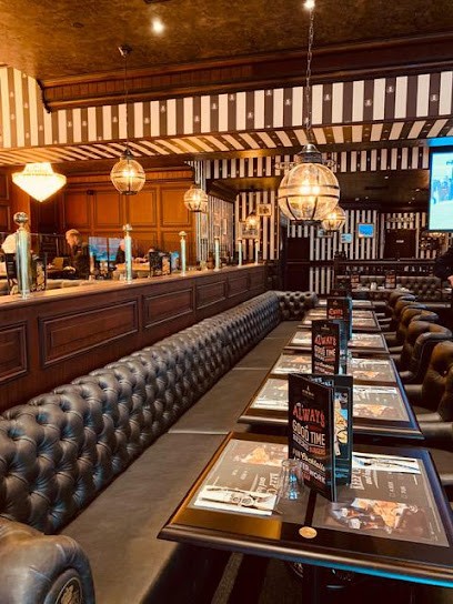 Au Bureau, Restaurant à Longuenesse