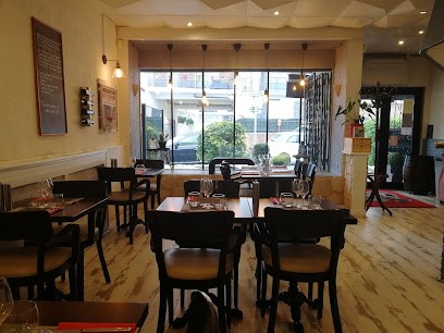 Bistro Du Monde, Restaurant à Fresnes