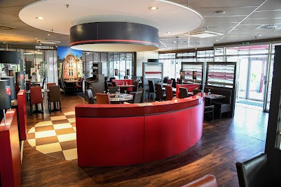 St Julien Restaurant & Grill, Restaurant à Saint-Julien-les-Villas