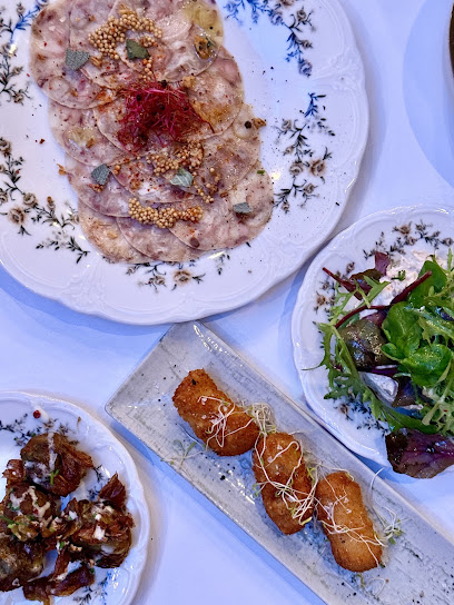 Muxu Food & Wine Restaurant à Thuir