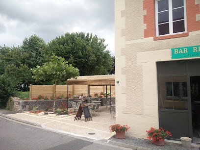 Bouyat Véronique, Restaurant à Saint-Hilaire-la-Treille