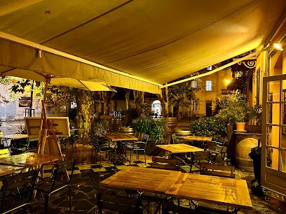 Coté resto Les Olivades, Restaurant à Collobrières