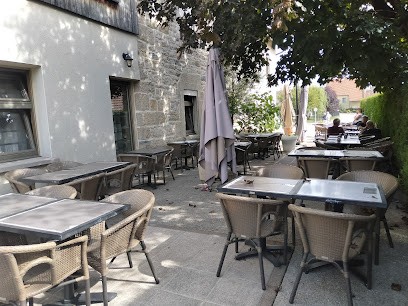 Le Vézois, Restaurant à La Vèze