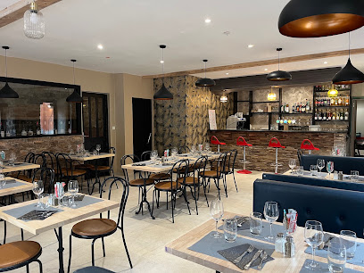Le Vallat Restaurant à Lachapelle-Graillouse