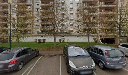 Aux Saveurs Des Petits Producteurs, Restaurant à Paron