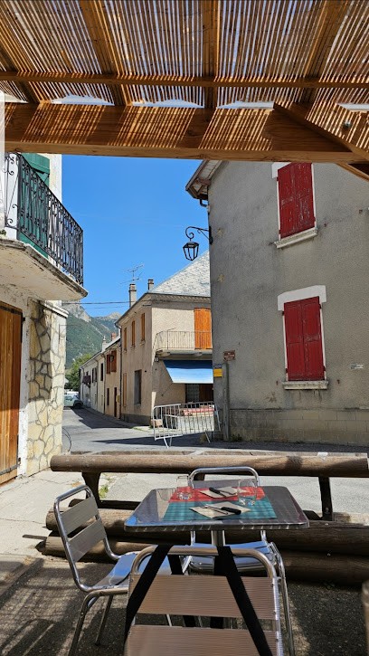 Restaurant Le Pin D'Epices, Restaurant à Lus-la-Croix-Haute