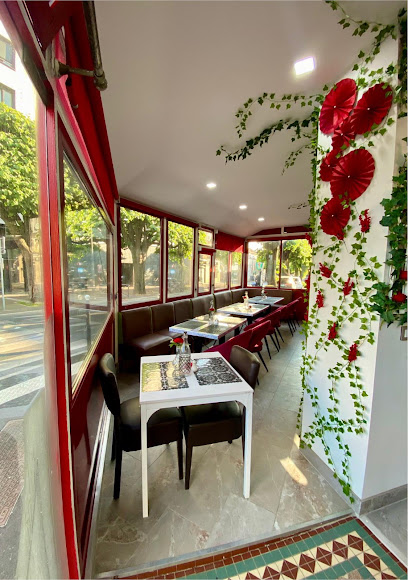 Restaurant Délices De Baya Restaurant à Choisy-le-Roi