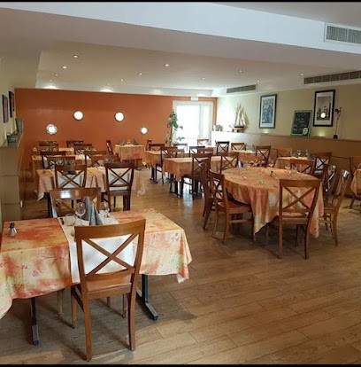 Le grand Cerf, Restaurant à Moncel-lès-Lunéville